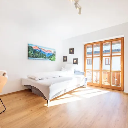 Bergnah Apartamento *
